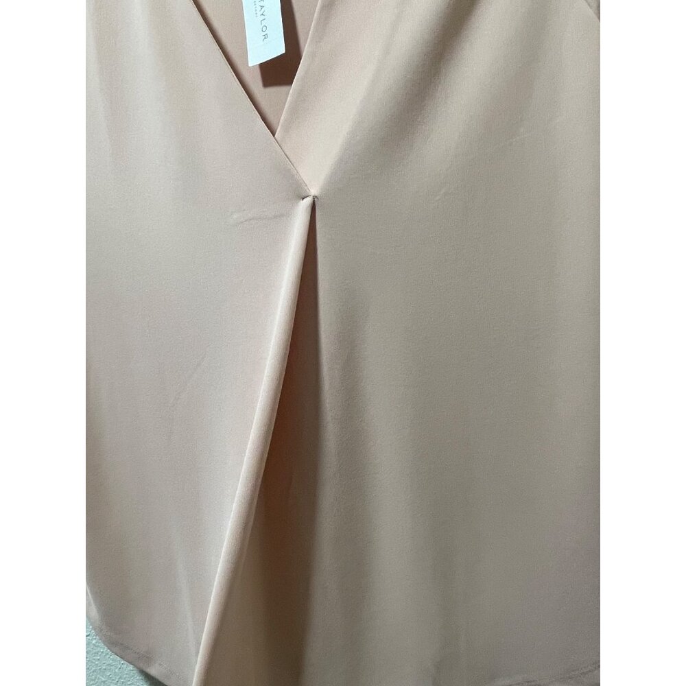 Ann Taylor Factory Blush V Neck Blouse Womens Medium 3/4 Sleeve NWT - Picture 5 of 13